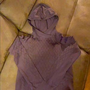 Lululemon long sleeve upper size: S